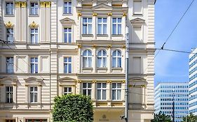 Serenity Aparthotels - Old Town Poznan By Friendly Apartments